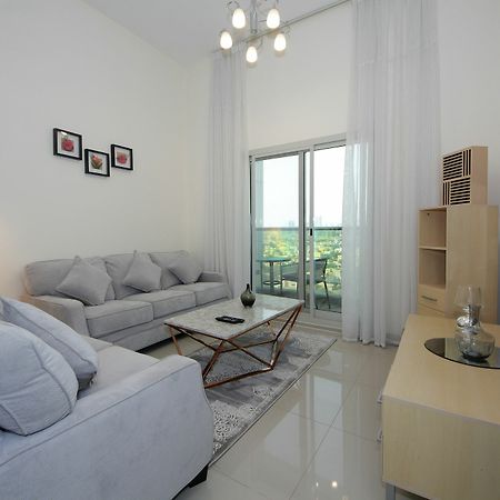Spacious 2 Bedroom In Al Telal 11, Al Barsha 1 Dubai Exterior foto