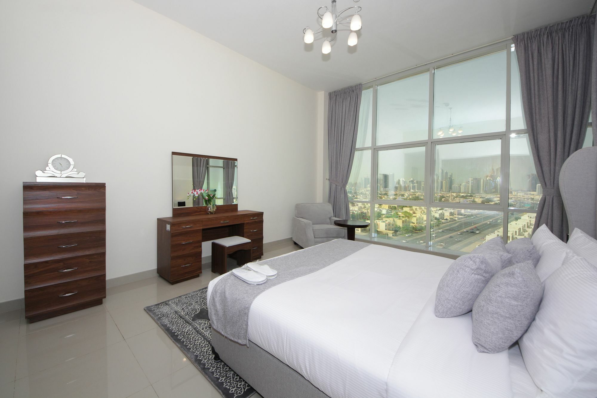 Spacious 2 Bedroom In Al Telal 11, Al Barsha 1 Dubai Exterior foto