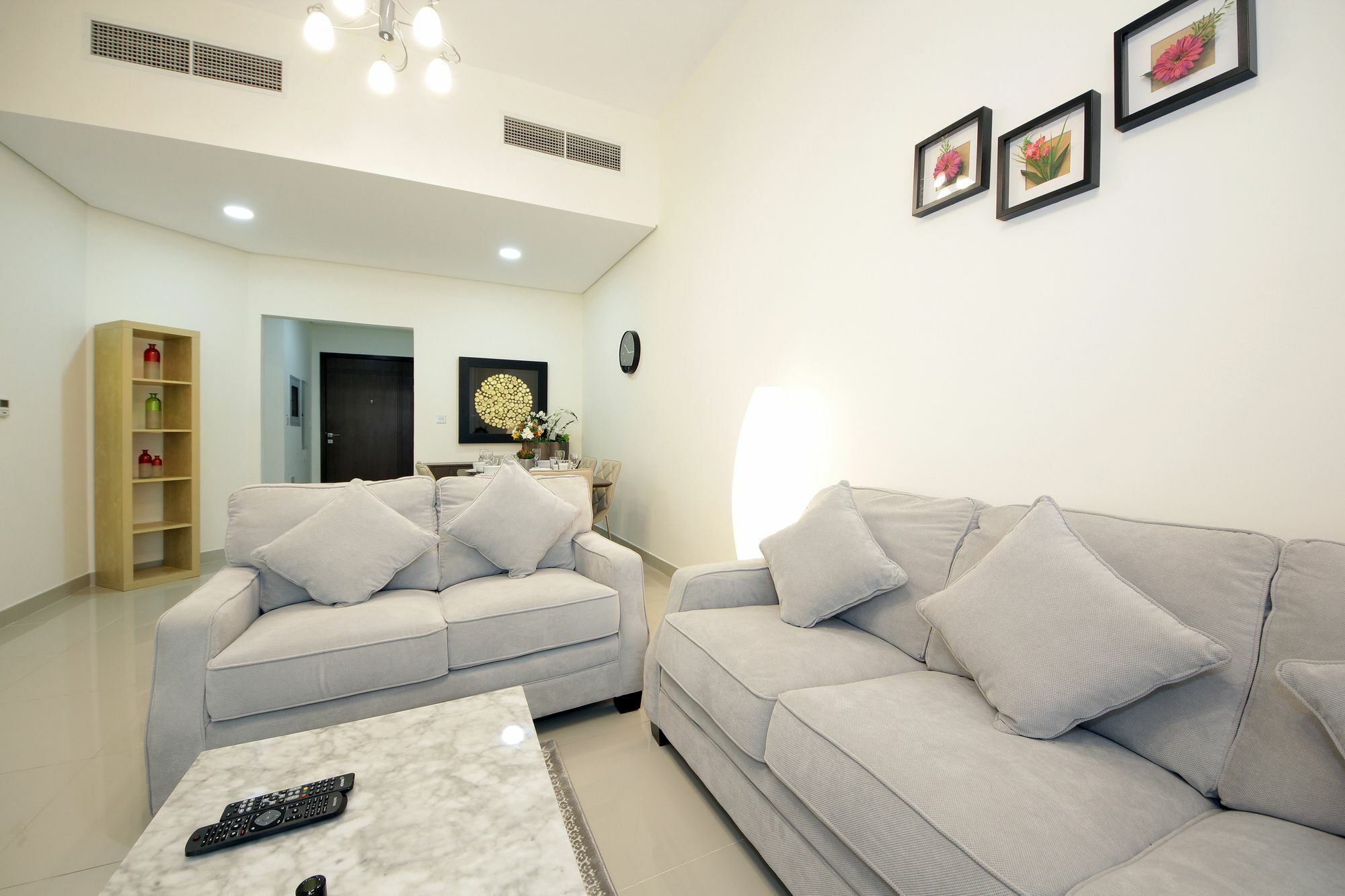 Spacious 2 Bedroom In Al Telal 11, Al Barsha 1 Dubai Exterior foto