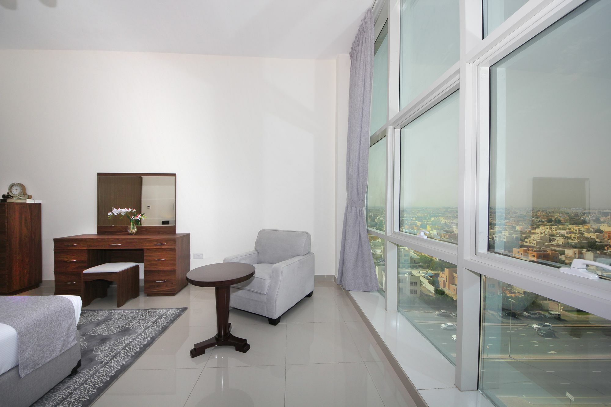 Spacious 2 Bedroom In Al Telal 11, Al Barsha 1 Dubai Exterior foto