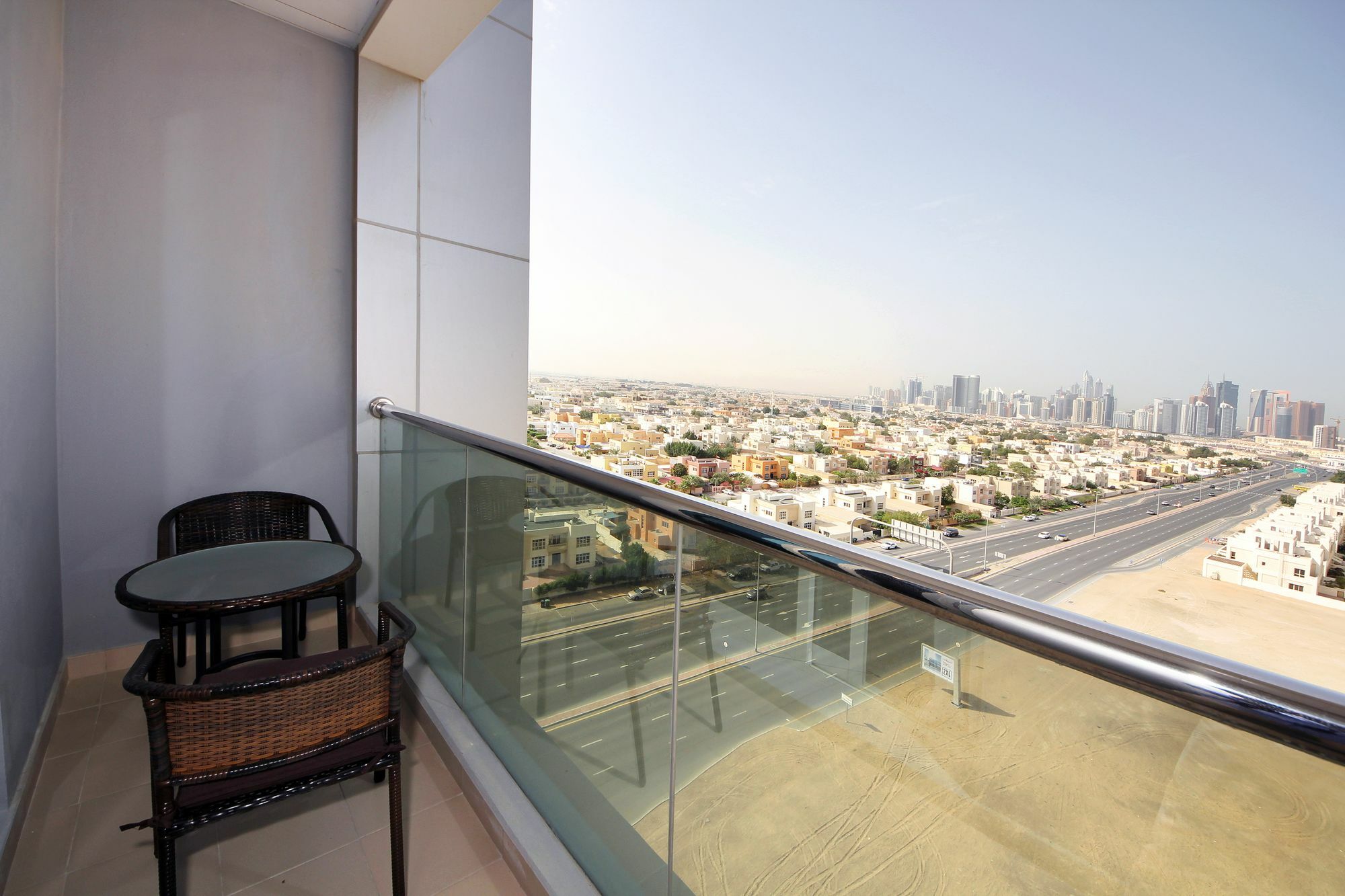 Spacious 2 Bedroom In Al Telal 11, Al Barsha 1 Dubai Exterior foto